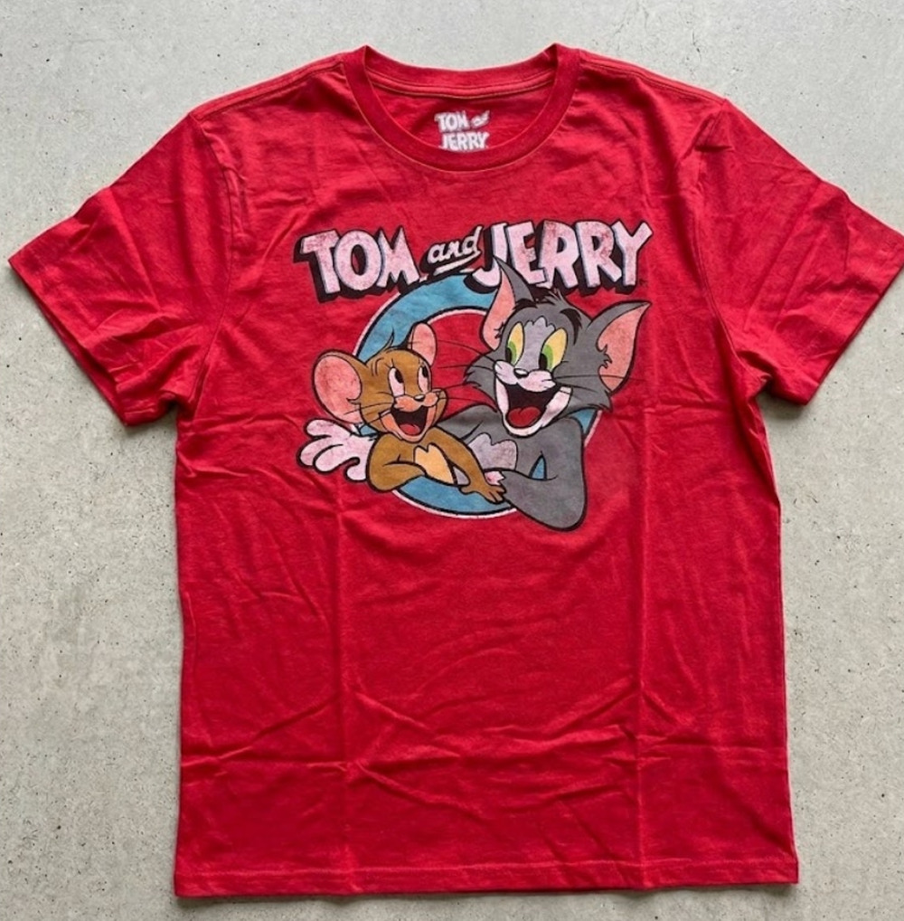 Tom and Jerry Retro Character Tee - Red - Size L - New With Tags